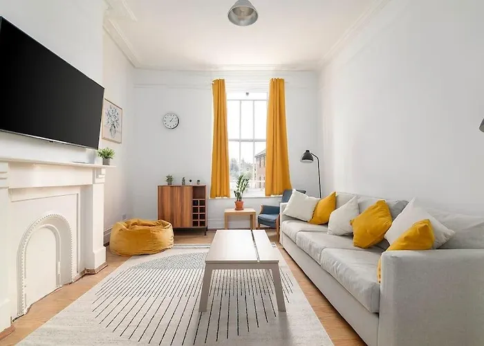 Modern 3-Bedroom Haven In Vibrant Brixton