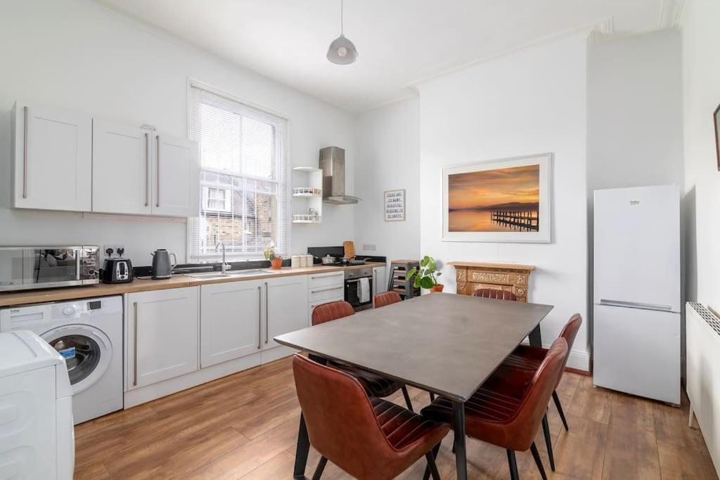 Appartamento Modern 3-bedroom Haven In Vibrant Brixton